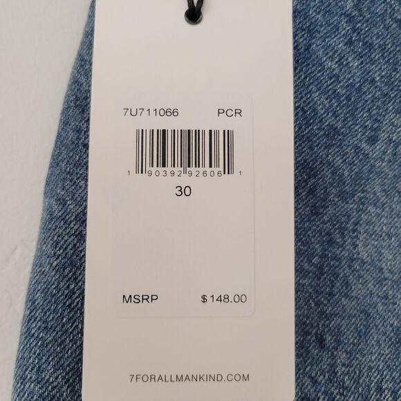 NWT 7 For All Mankind Monroe Cut-Off Short - Picture 6 of 8